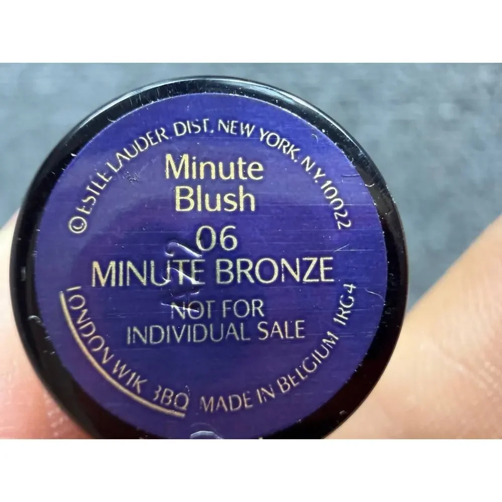 Estée Lauder Minute Blush 06 Minute Bronze Cream Stick Discontinued TRAVEL SIZE